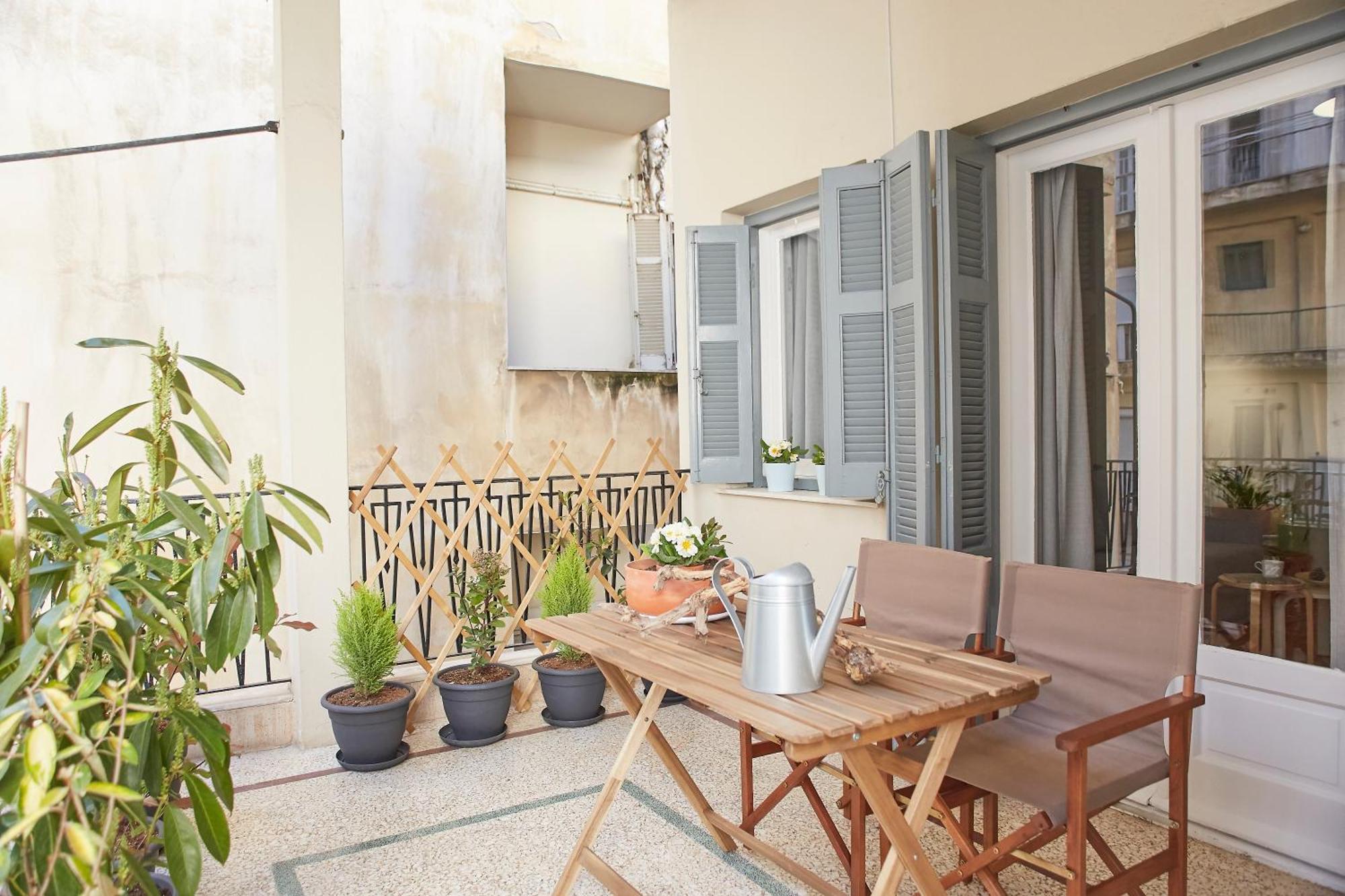 Bright Bright B Central Apartment With Balcony Салоники Экстерьер фото